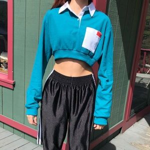 Blue cropped polo top